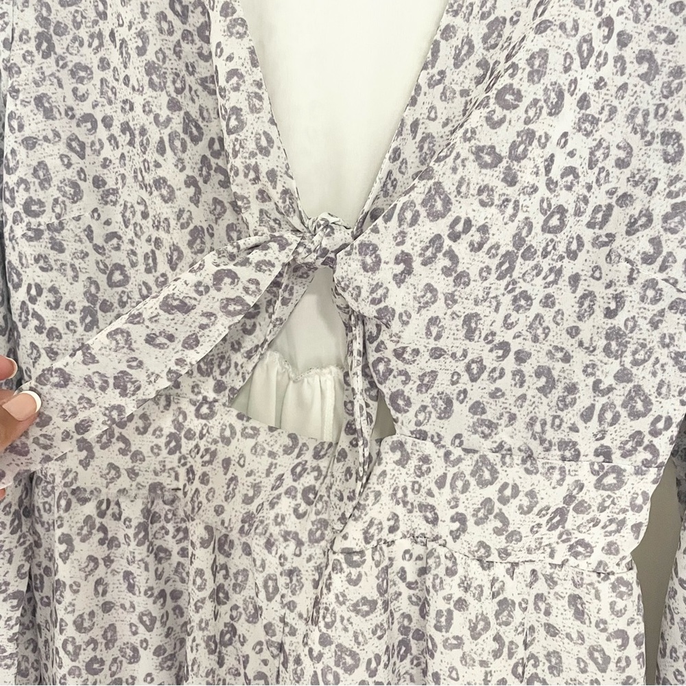ALTAR’D STATE Purple Leopard Print Keyhole Romper - Picture 2 of 7